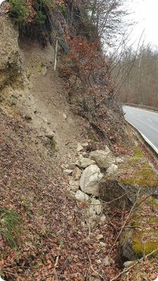 B 313 für Sicherungsarbeiten gesperrt