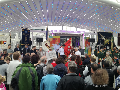 Spendabler Auftakt für Jubiläums-Mess'