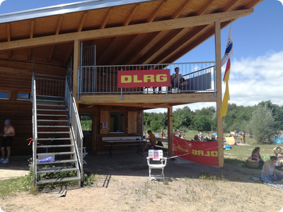 Viel ehrenamtliches Engagement der DLRG sorgt für Sicherheit der Badenden am Opfinger See