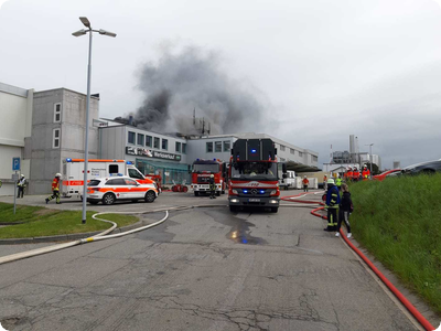 Millionenschaden bei Feuer