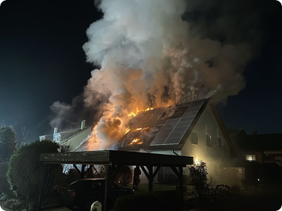 Brandausbruch in Doppeleinfamilienhaus