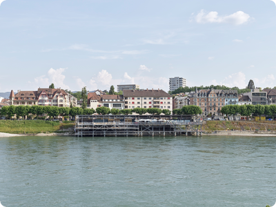 Rheinbad erweitert