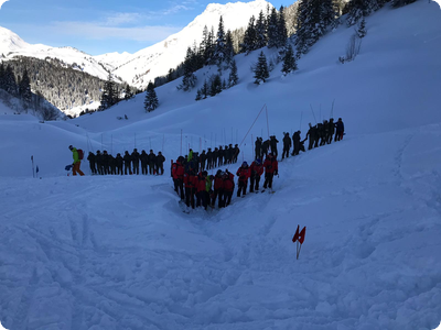 Viertes Opfer nach tödlicher Ski-Fahrt gefunden - Landeshauptmann informiert sich über die Situation vor Ort