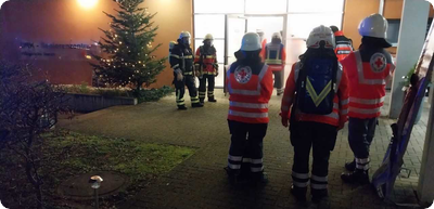Ruhiger Auftakt in Weihnachtszeit für DRK-Rettungsdienst - Rauchentwicklung in DRK-Seniorenzentrum