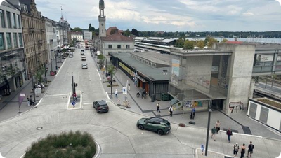 Neuer Bahnhofplatz vor Eröffnung
